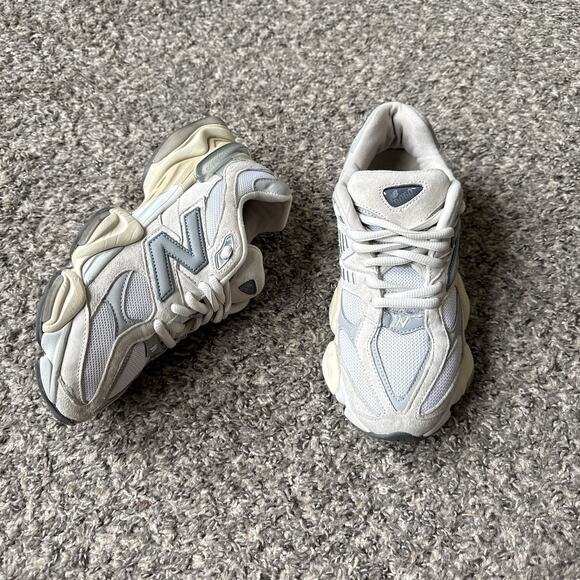 New Balance Shoes - New Balance White Light Gray Chunky Sneakers